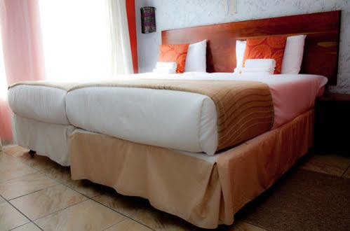 מאון Rivernest Boutique Cottages מראה חיצוני תמונה